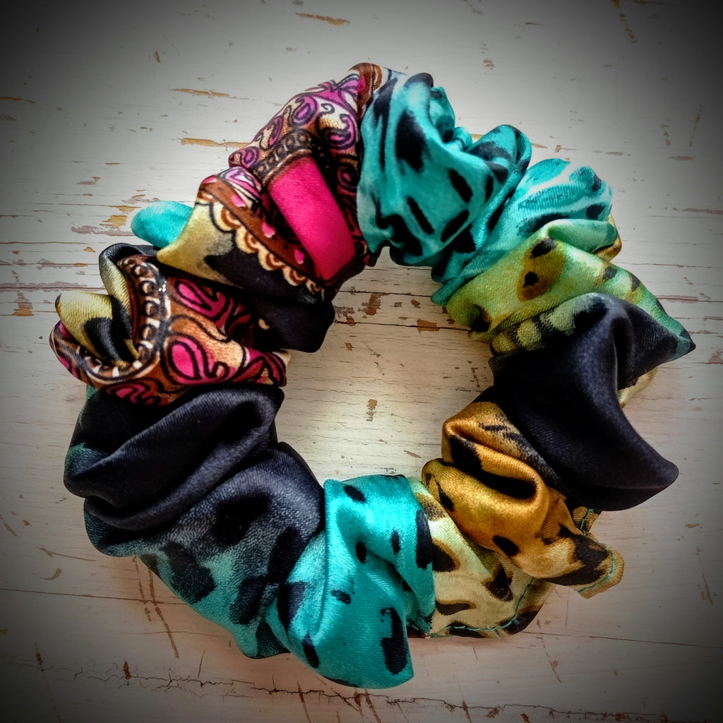 Scrunchie Türkies / Schwarz / Pink / Leo Satin