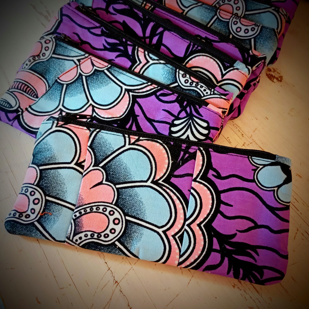 Kosmetik-Tasche Lila & Pastell Ankara-Fabric